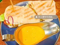 -KPRO 帕尼尼·沙拉·缤纷拼盘(万象城店)