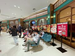 等位区-陶陶居酒家(海岸城店)