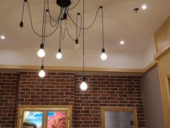 -爱舍美景酒店(燕儿岛路地铁站店)