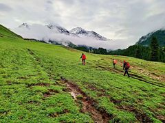 -天山神秘大峡谷