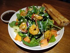 -JINNS锦时 steak&pizza(浸信会礼拜堂旧址店)