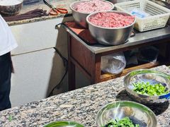 -正宗杨记普洱酸醋米线(总店)