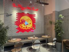 -必胜客(上海华谊新所店)