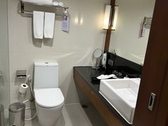 -曼谷湄南河畔华美达广场酒店