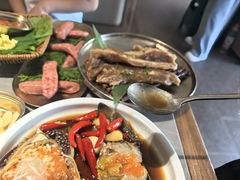 -草家酱蟹炭火烤肉店(珲春南路一店)