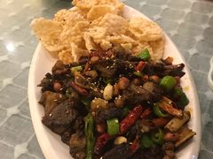 锅巴牦牛肉-小厨子私房菜·云南美食店