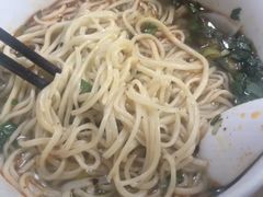 -陇上全荟兰州传统牛肉面(延吉路店)