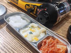 爽口泡菜-吴草鸡爪오초닭발韩食堂(融恒盈嘉中心店)