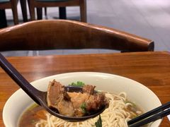 -李先生牛肉面大王(济南火车站候车室店)