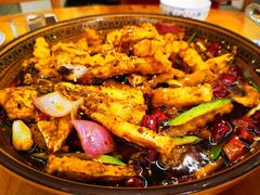 -一品红烧鸭特色川菜(三岔湖店)
