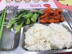 -北京外国语大学东院食堂