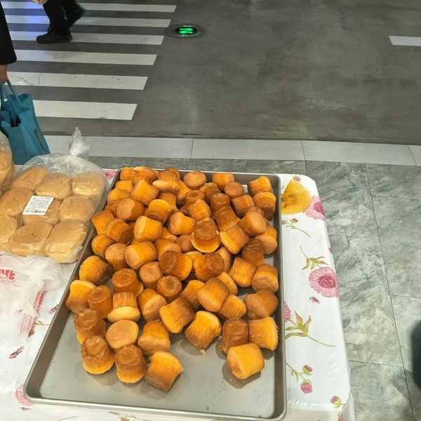 中之杰拔丝蛋糕 ￥ 16.