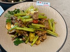 -佬太公海鸭·海鲜大排档(上海总店)