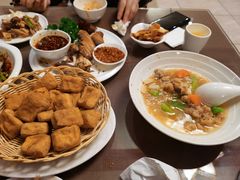 -湖泉水云间餐厅·弥勒地道菜(B座店)