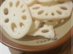 -超越炭火牛蛙火锅鸡(河东店)