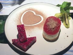 -春树下·树屋花房西餐厅(罍街AS1980店)