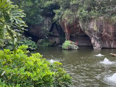 -广州莲花山旅游区