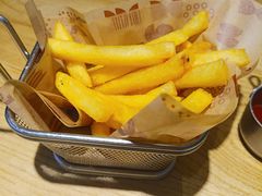 -菲滋意式餐厅(临平万达店)