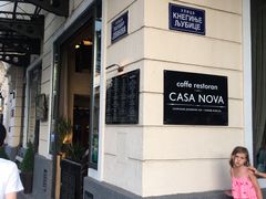 -Casa Nova