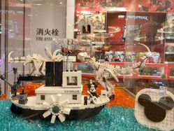 店内环境-乐高品牌旗舰店(人民广场店)