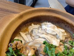 -齐齐衮·廟街生蚝雞煲(荔湾地铁站店)
