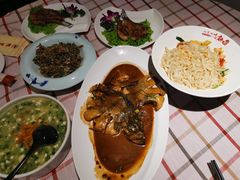 -博望坡酒楼(漕溪路店)