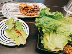 -许哥东北烧烤·铁丳烤串·宫后夹肉(繁花中心店)