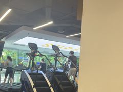 -超鹿运动(达信大厦店)