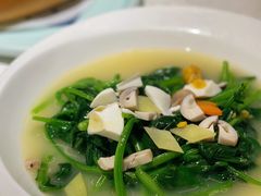 -维园悦谱·海派家常菜(乌鲁木齐南路店)