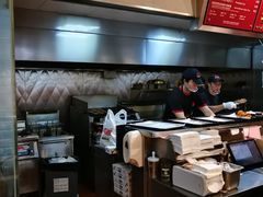 -The Habit Burger Grill 哈比特汉堡(爱琴海店)