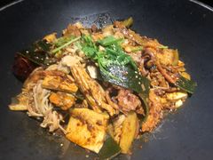 -咱家王新国把子肉(县东巷店)