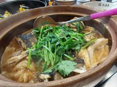 -九道菜有鸡鱼头(石鼓路店)