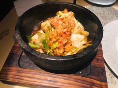 -穹六人间 people 6(岳阳路店)