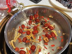 -八珍玉食鸡煲·打边炉(印象城店)