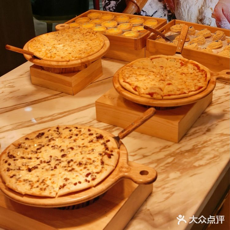 青岛✘主打亲子餐厅,牛排自助三人175💰