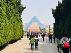 -上海市龙华烈士陵园