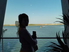 -抱抱地球咖啡馆(国家海洋博物馆店)
