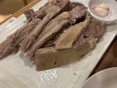 手抓羊肉半斤-贯贯吉·清真餐厅(浙江中路店)