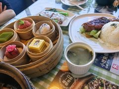 -观塘港茶餐厅(八一大道店)