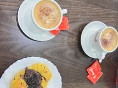 -Majestic Café