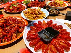 -沪小胖小龙虾(淮海中路旗舰店)