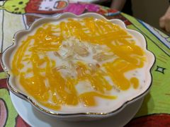 杨枝甘露配雪糕-甜心妈妈·榴莲星级糖水(北京路总店)