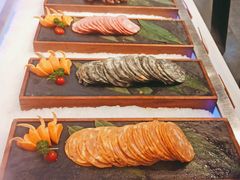 -圣罗巴海鲜烤肉自助(鲅鱼圈万达店)