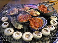 -鑫釜山海鲜烧烤(鑫丰国际店)