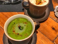 西葫芦瓜汤配扇贝刺身及黑鱼子酱-AZUL by FUEL蓝色·法式酒馆(琶醍店)