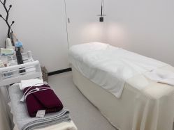 -JNK皮肤管理中心