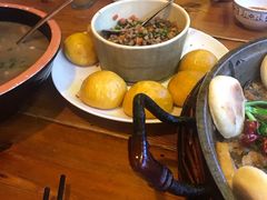 -闯关东东北农家菜(崂山石老人店)