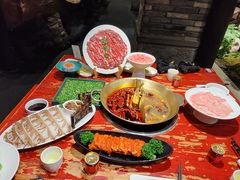 -小龙翻大江·小龙坎臻选店(太古里店)