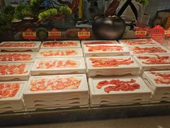-四囍码头海鲜烧烤自助火锅(外滩南京东路悦荟广场店)