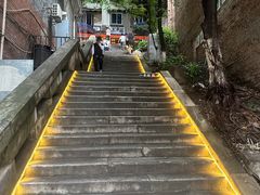 -观音桥步行街
